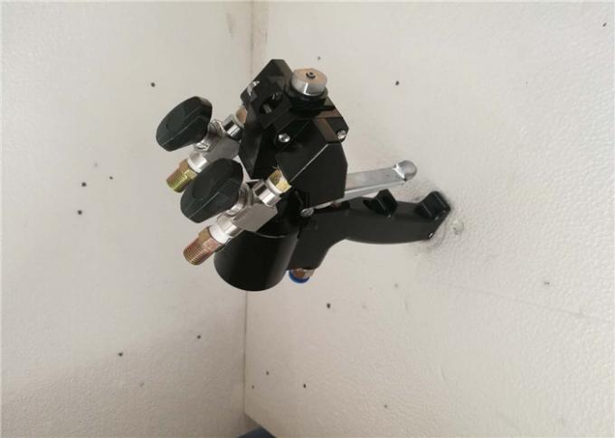 Εύκολη διαχειριζόμενη εύκολη συντήρηση πυροβόλων όπλων ψεκασμού Polyurea αέρα με μια βαλβίδα τρόπων